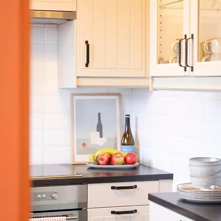 La Petite Crevette, And Charm In